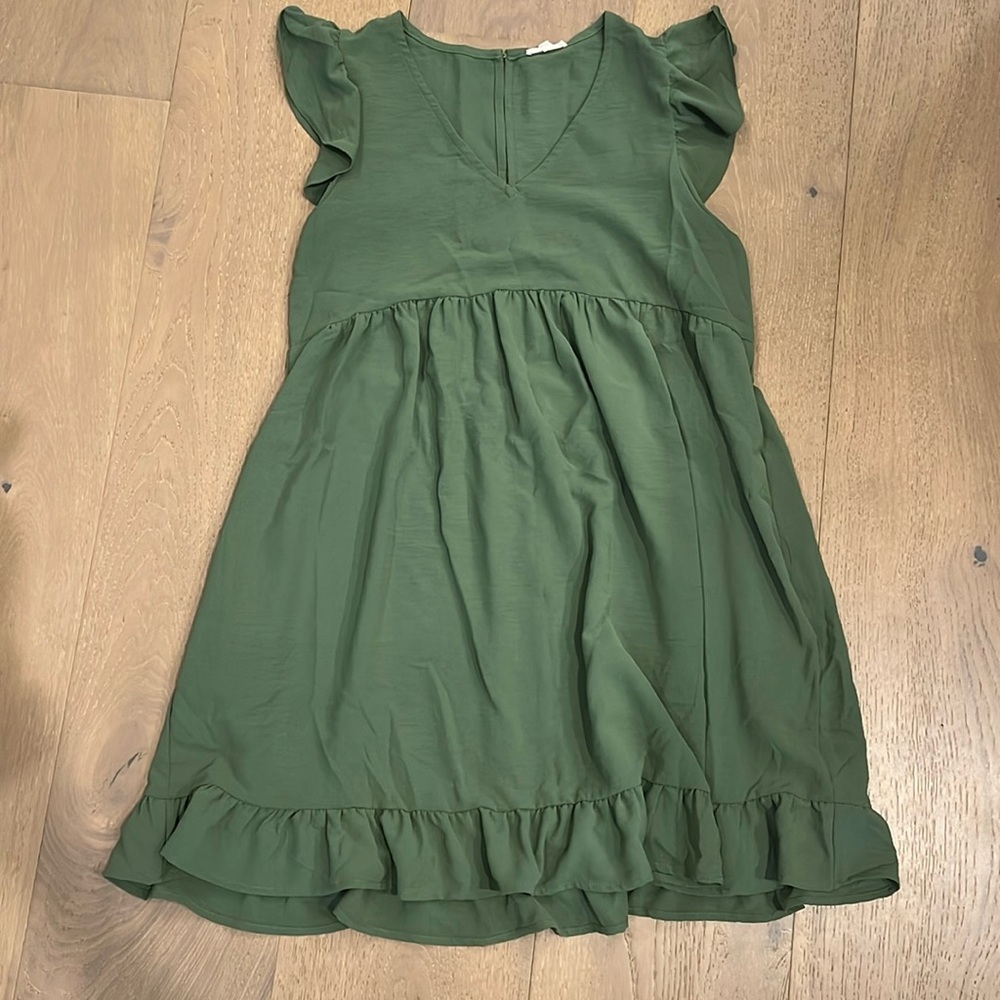 Green Ruffle Sleeve Maternity Dress